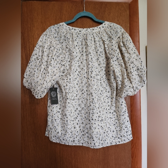 NWT Vince Camuto Blouse Women's Sz S Gold Detail Raglan Puff Sleeve - Picture 8 of 9